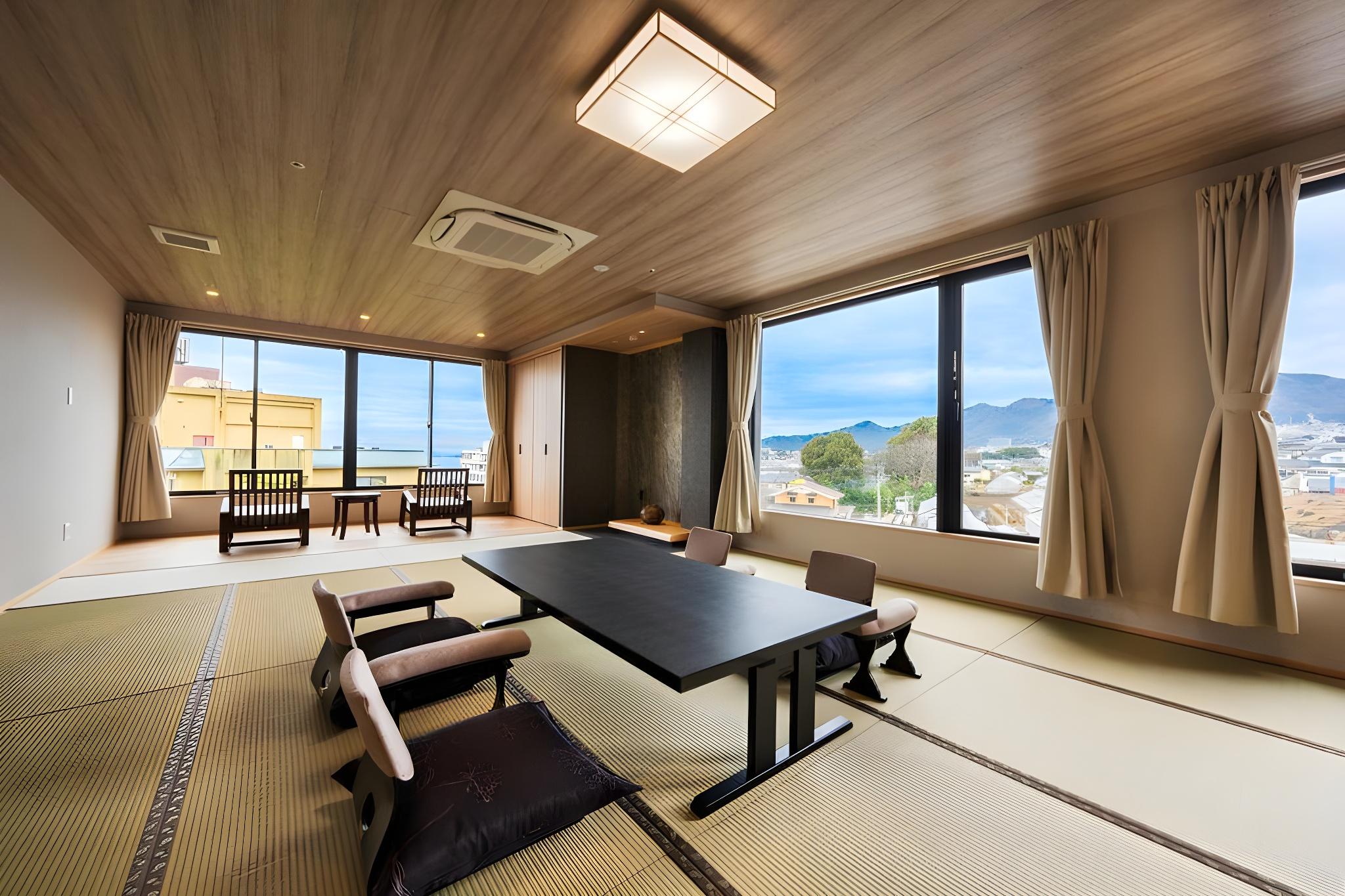 Renovated, Semi Western, Style, City View, Middle Floor, Main Building