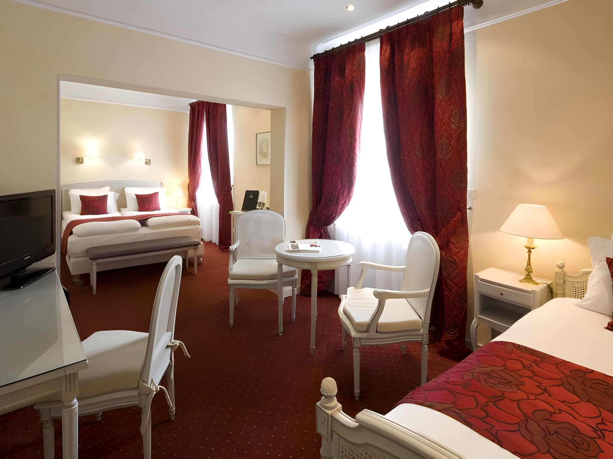 Junior Suite, Triple, 3 Beds