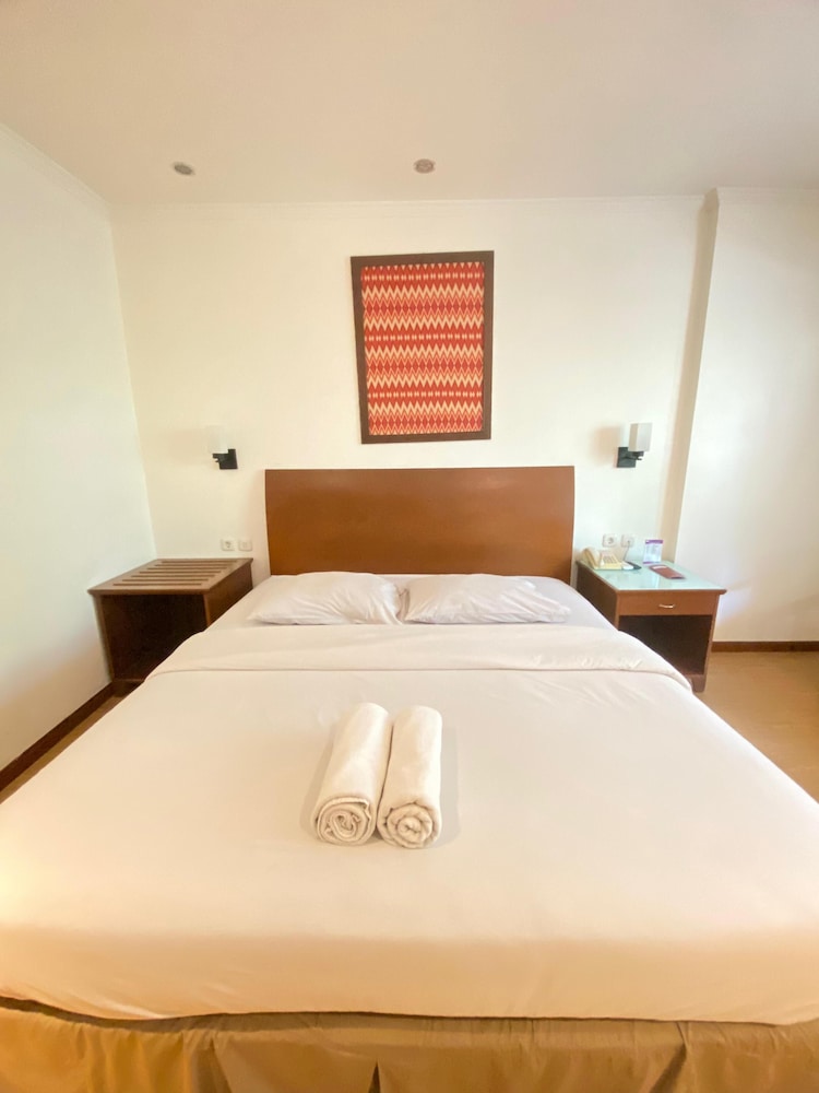 Cipta Hotel Wahid Hasyim 21/49