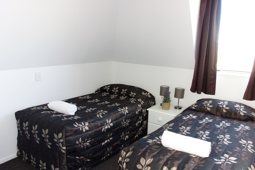 Chardonnay Motor Lodge 13/40