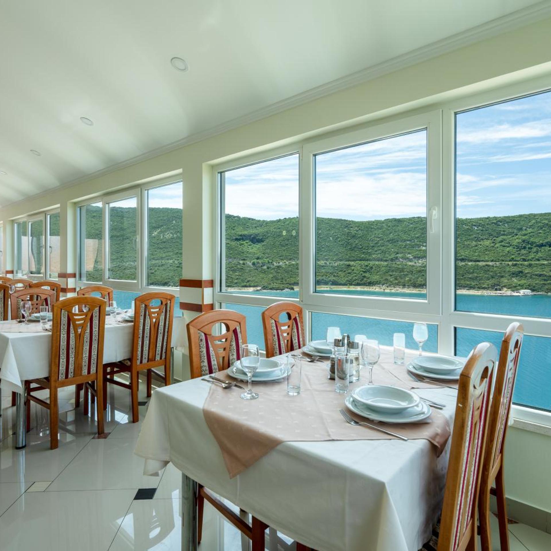 Hotel Adria 39/55