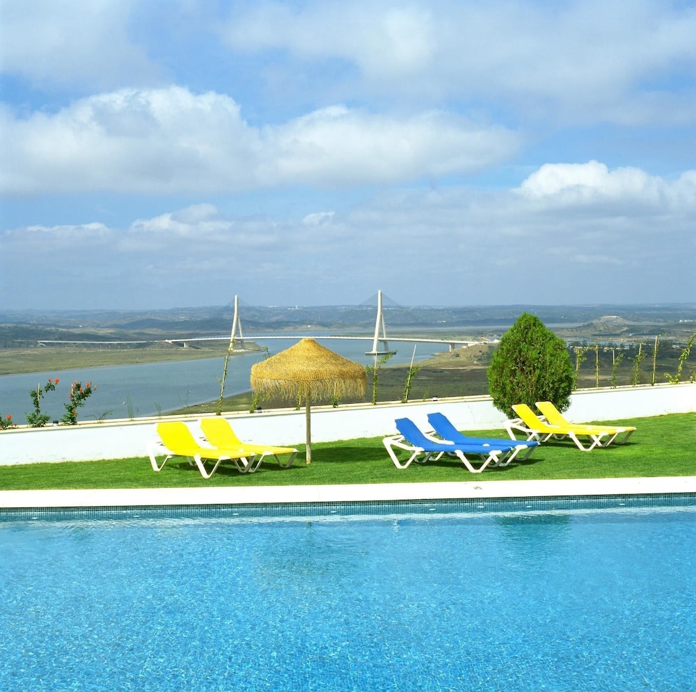 Parador De Ayamonte 38/50