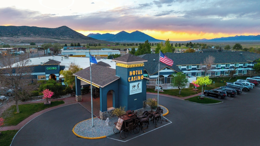 Prospector Hotel and Casino 11/75