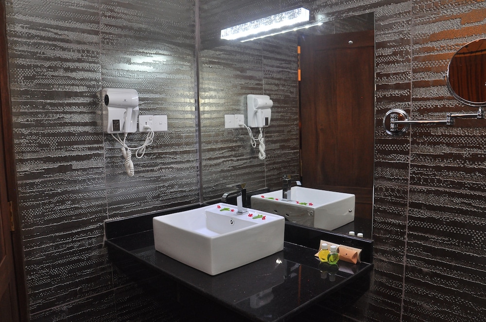 Heritage Hotel 47/50