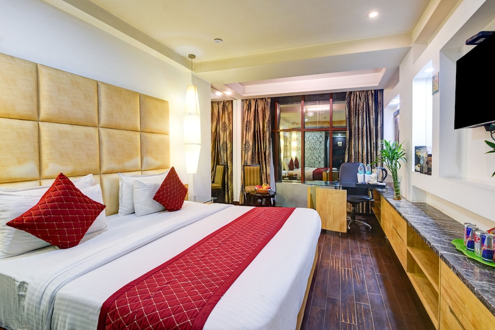 Airport Hotel Grand Delhi 21/52