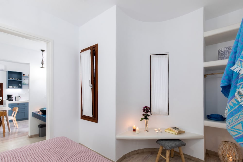 Arco Naxos Luxury Apartments 14/76