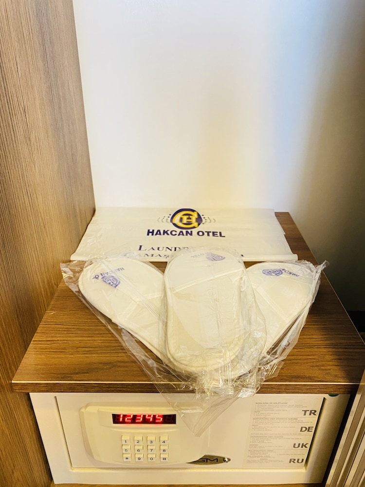 Hakcan Hotel 32/50