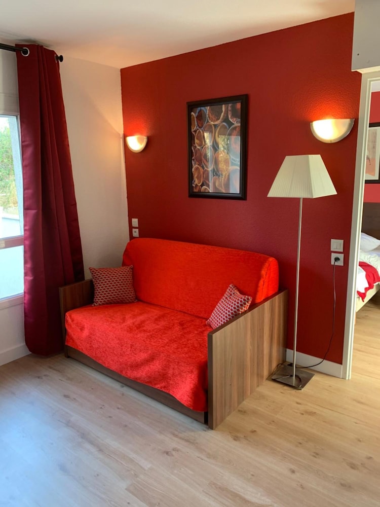 Adagio Access Grenoble 25/32
