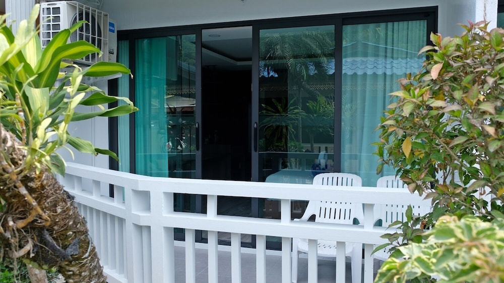 ANDAMAN LANTA RESORT 1/50