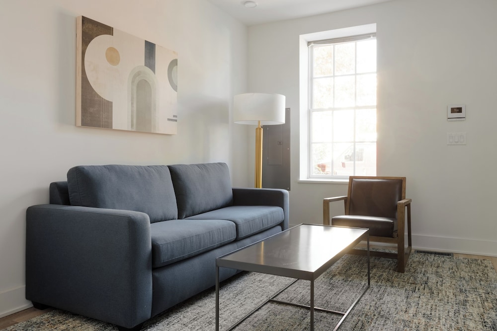 Reside Navy Yard, a Wyndham Residence 54/72