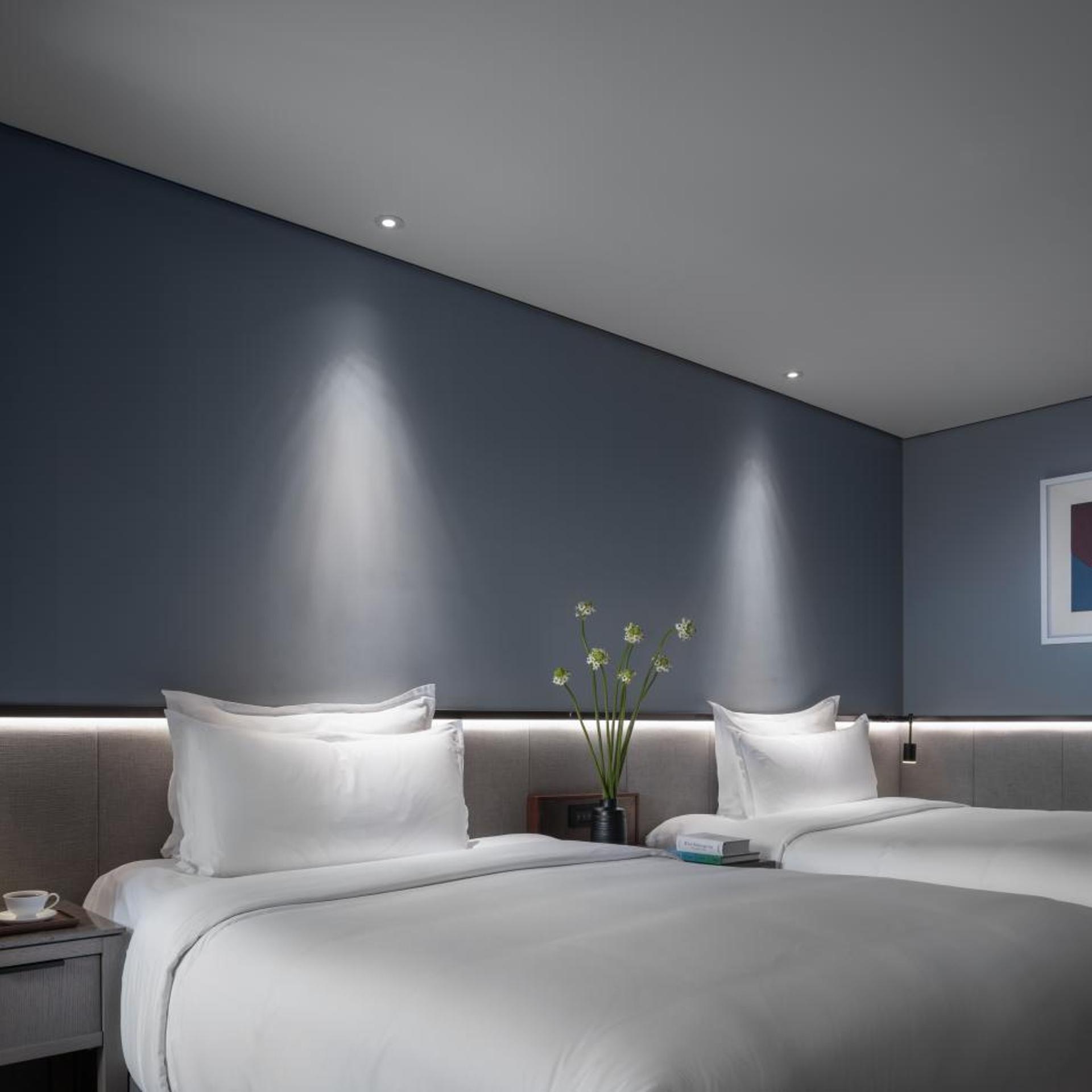 Signature, Chao, Connecting, Twin Beds