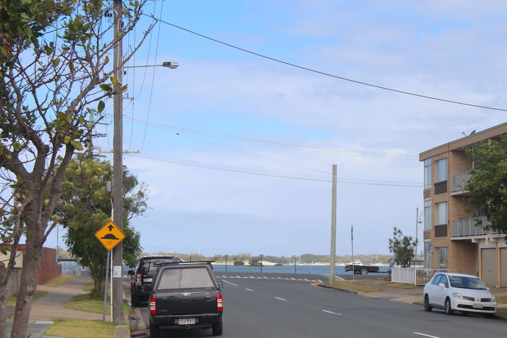 Broadwater Keys 64/72