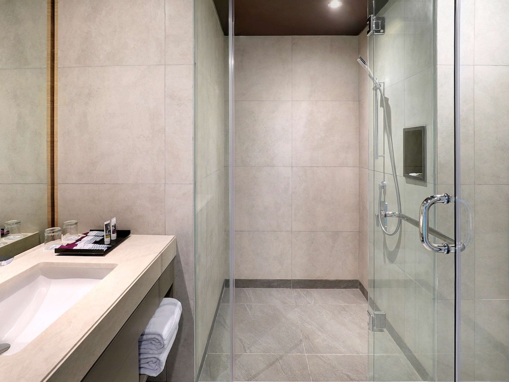 Mercure Makassar Nexa Pettarani 45/47