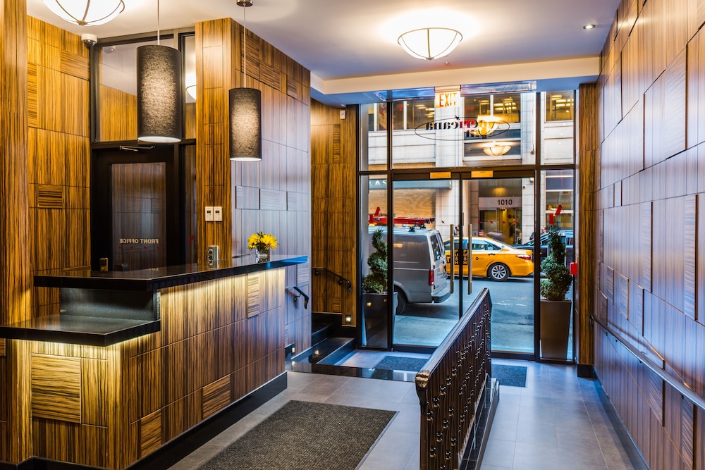 Americana Inn 10/50