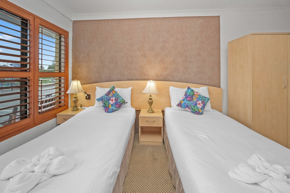 غرفة بسريرين منفصلين، Country Plaza Motel Taree 4/10
