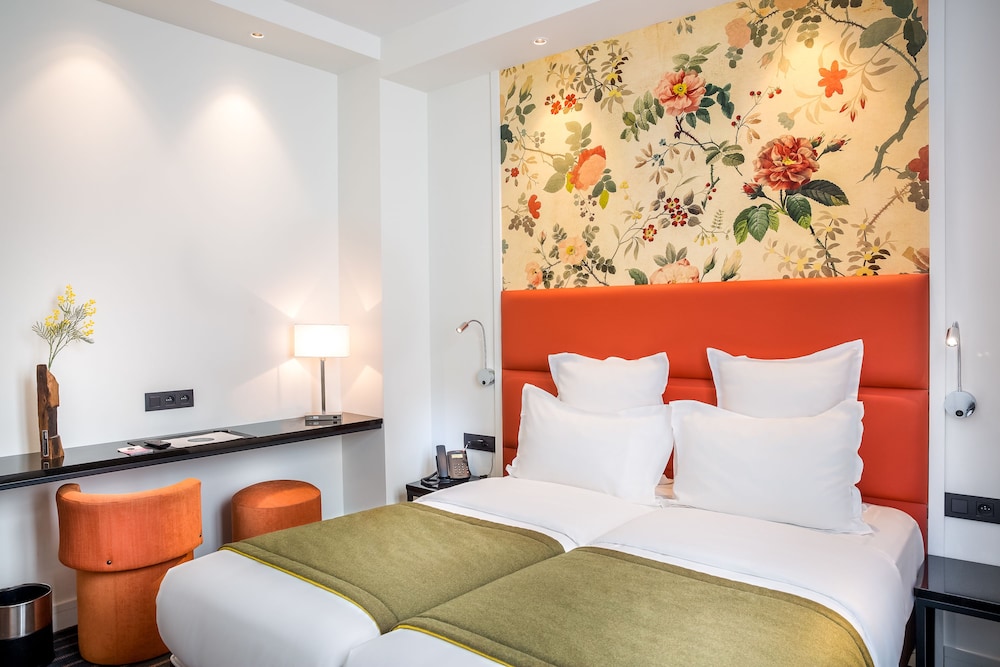 Hotel Scarlett 17/69