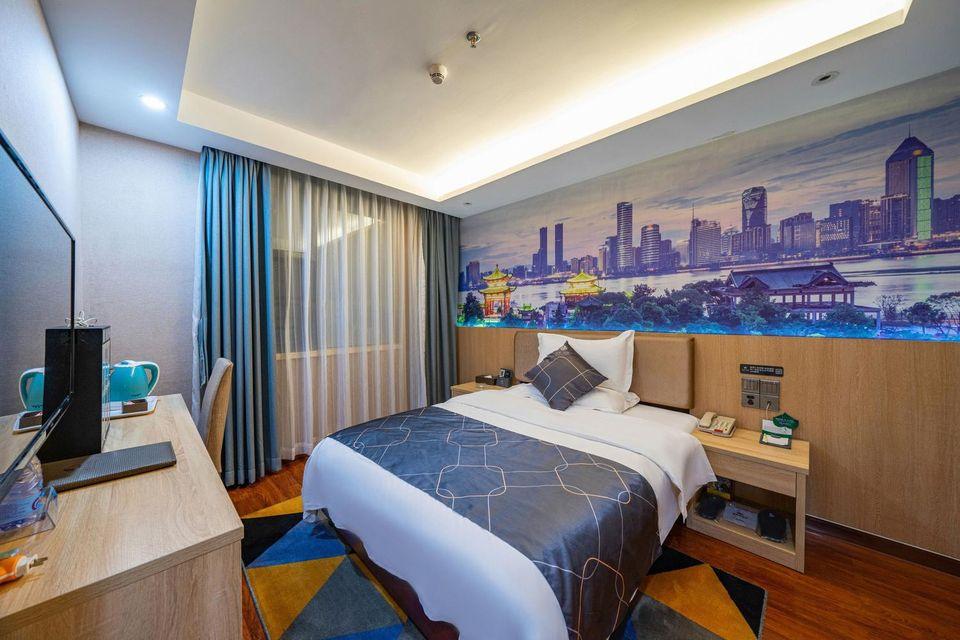 Elegant, Double Bed