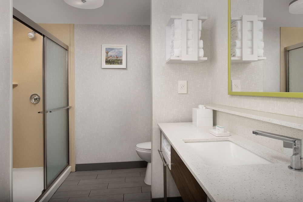 Hampton Inn Knoxville East 24/55