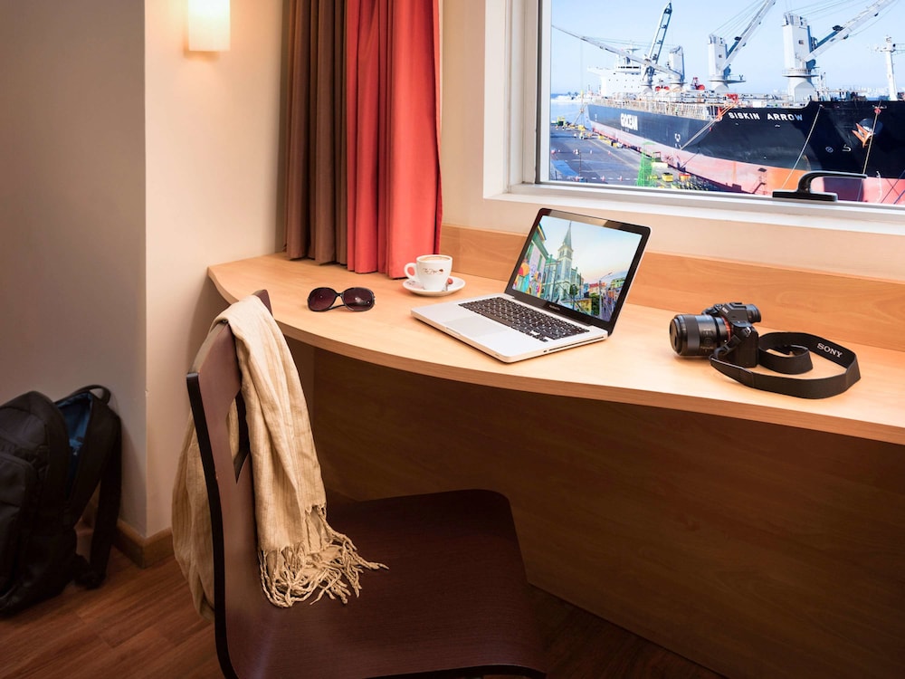 Ibis Valparaiso 37/49