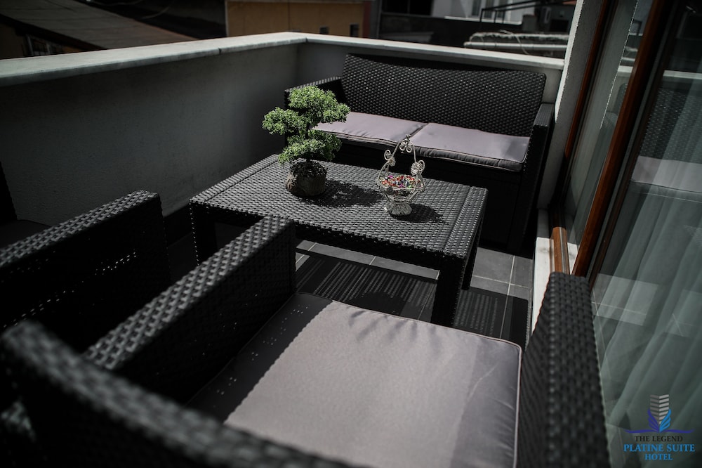The Legend Platine Suite 1/45