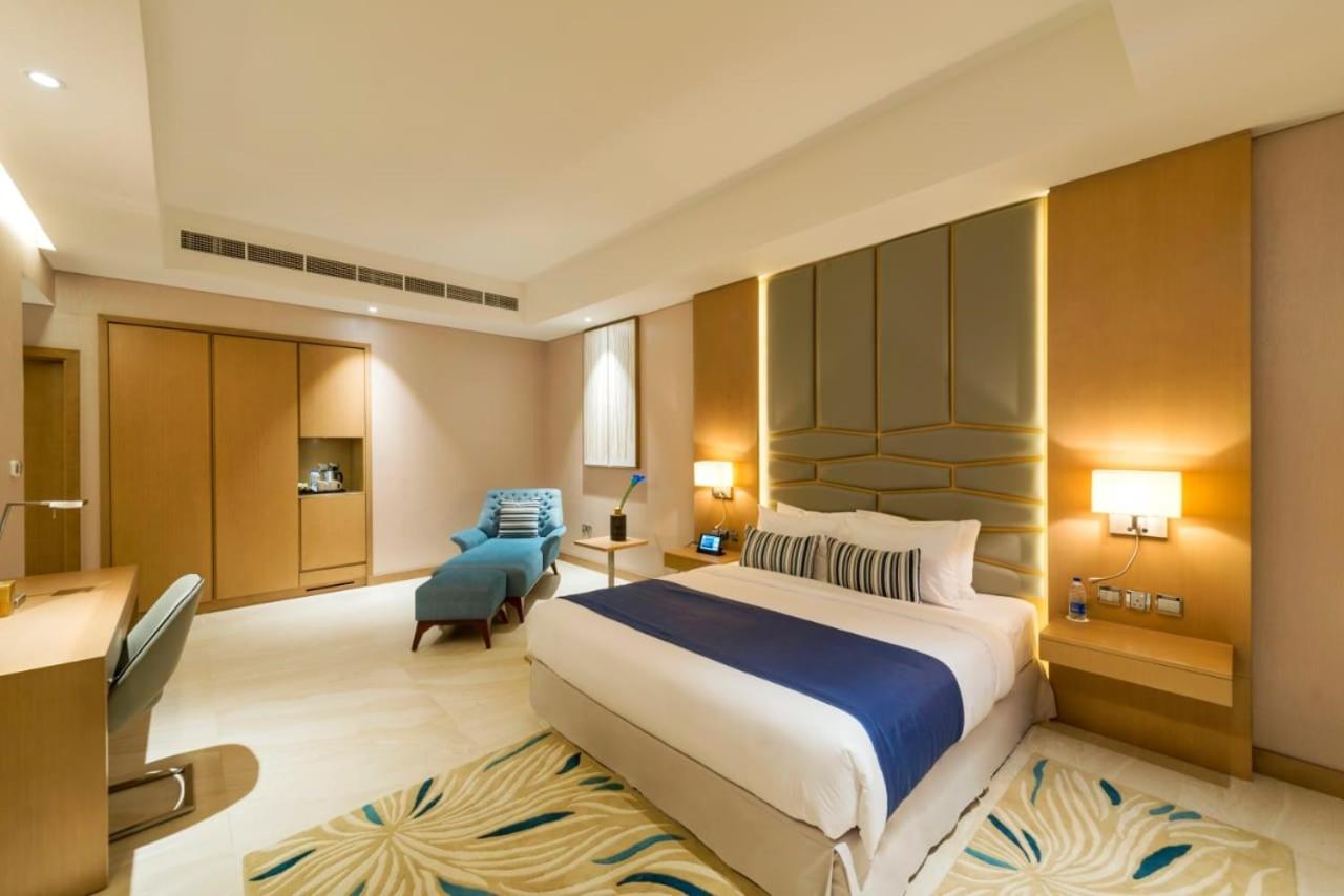 1 BEDROOM, SUITE, DUBAI CANAL VIEW