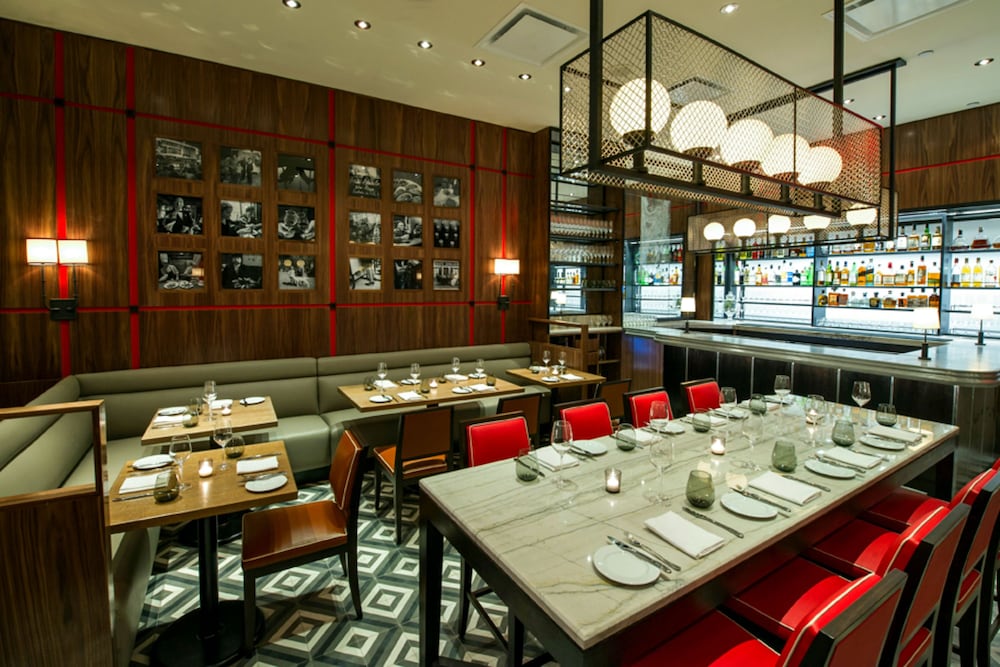 City Club Hotel 28/33