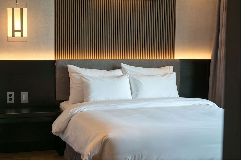 Dignity Hotel 33/70
