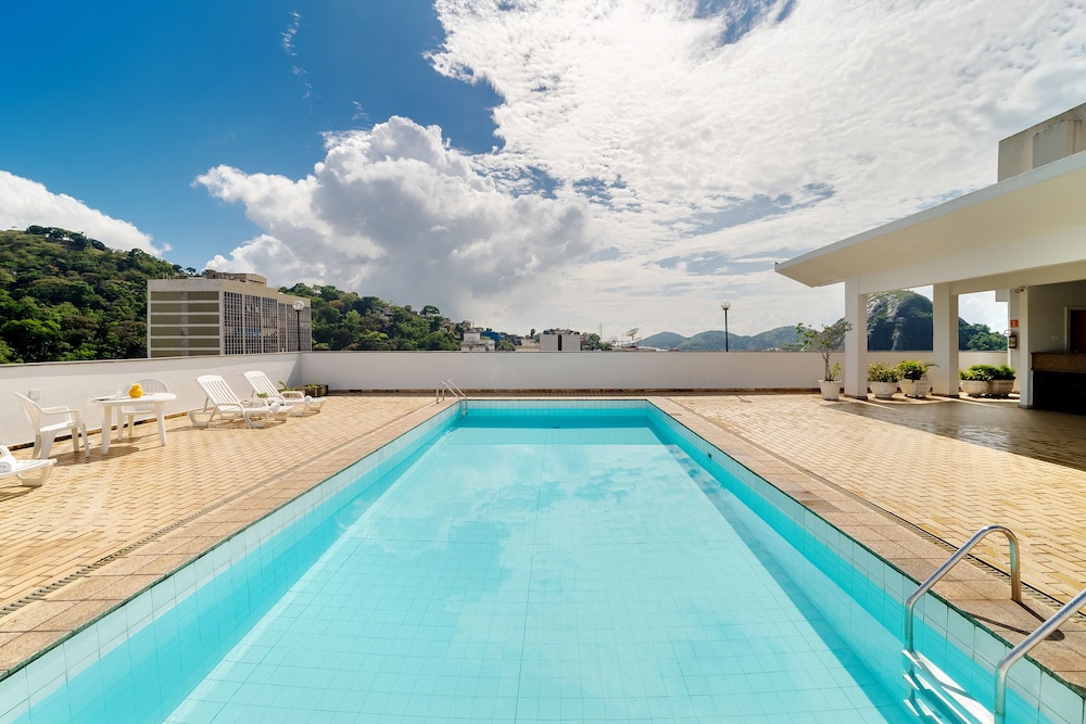 Alice Vitoria Hotel 45/46
