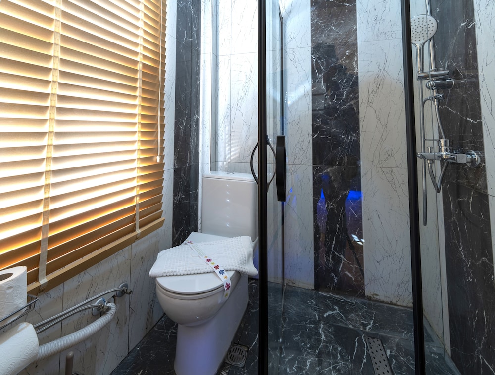 The Little Prince Boutique Hotel 43/48