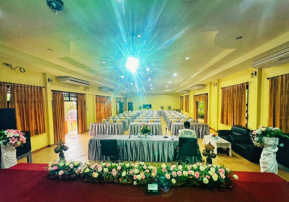 Suanluang Garden View Resort 54/70