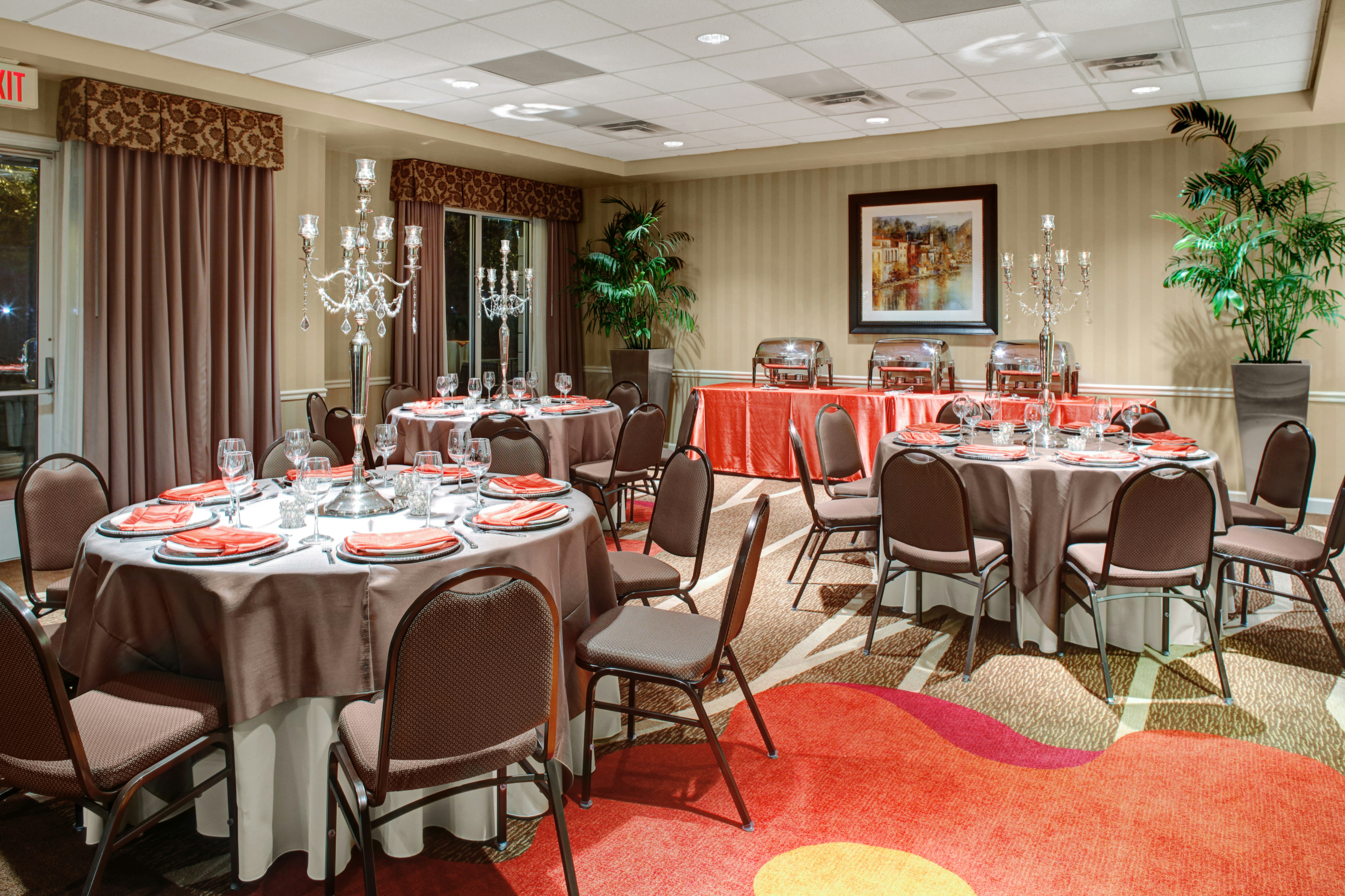 Hilton Garden Inn Atlanta North/Alpharetta 21/36