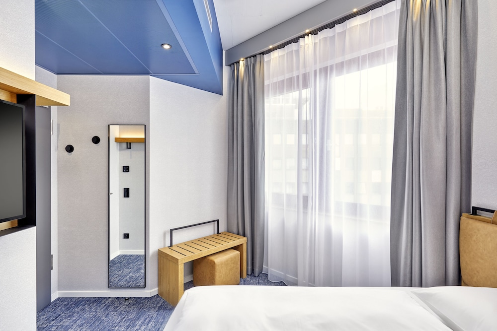 H2 Hotel Dusseldorf Seestern 8/30