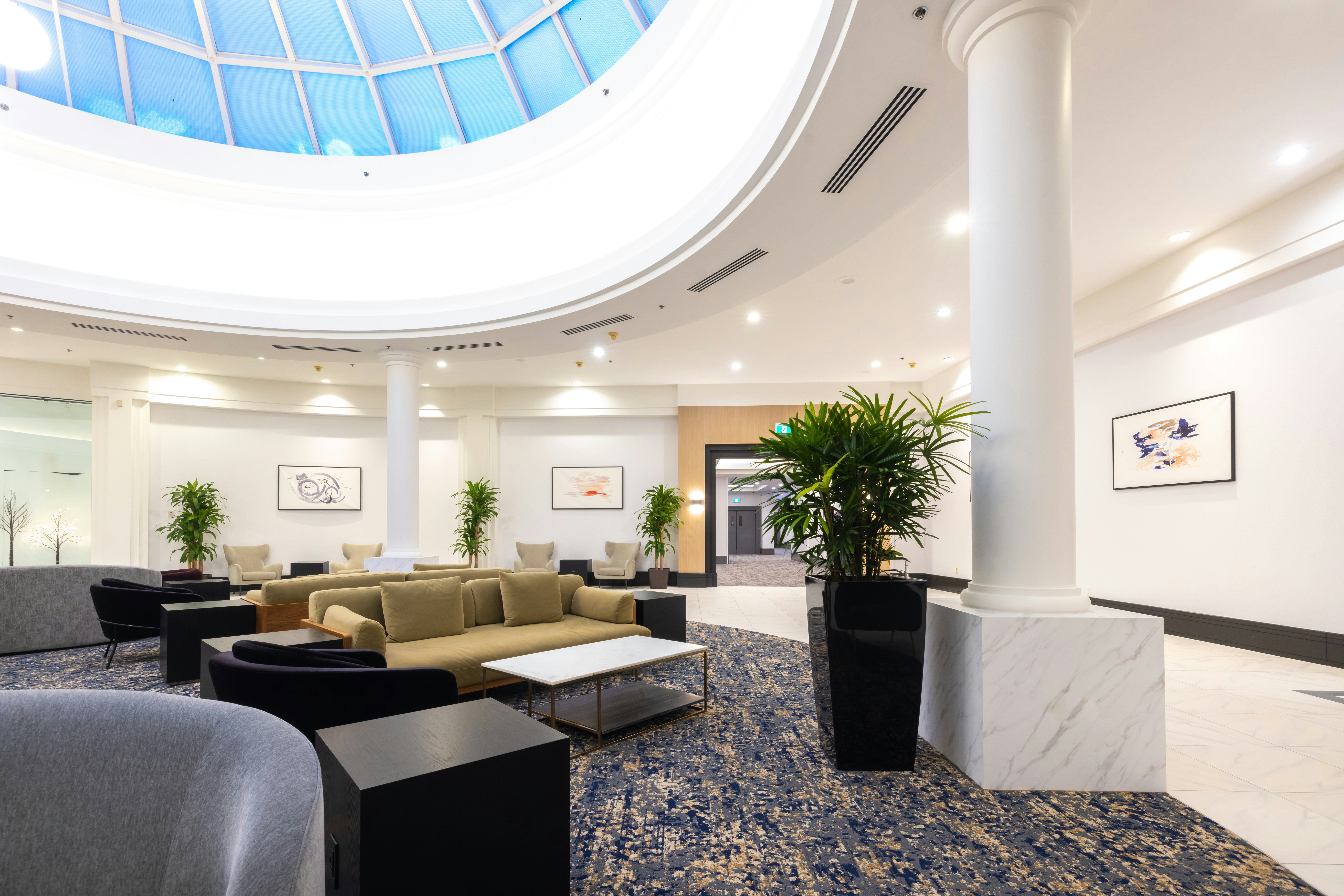 DoubleTree by Hilton Calgary North 21/33
