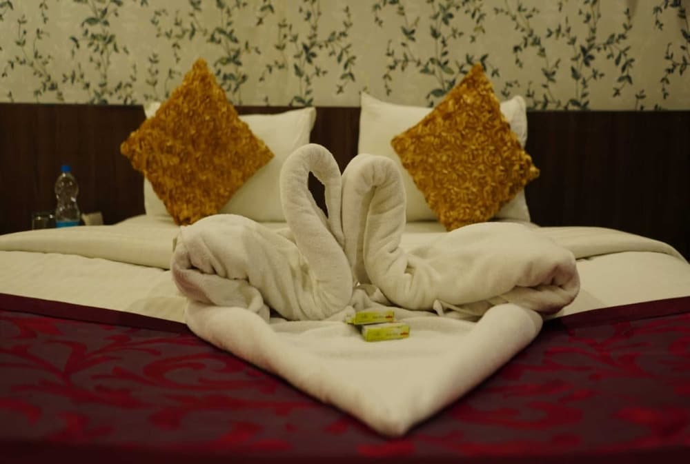 SAI SHARAN STAY INN 20/24
