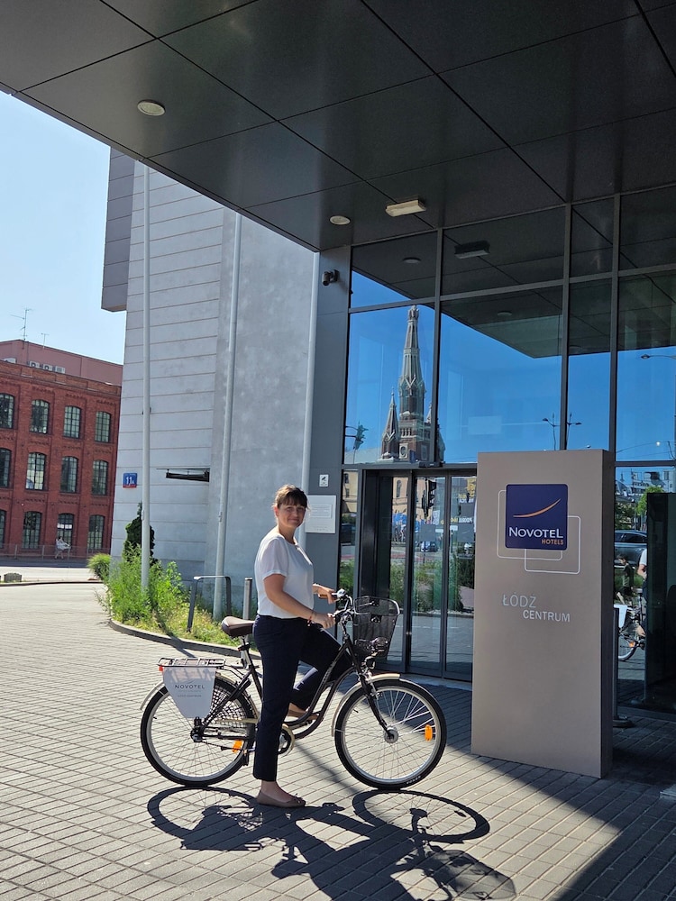 NOVOTEL LODZ CENTRUM 73/77