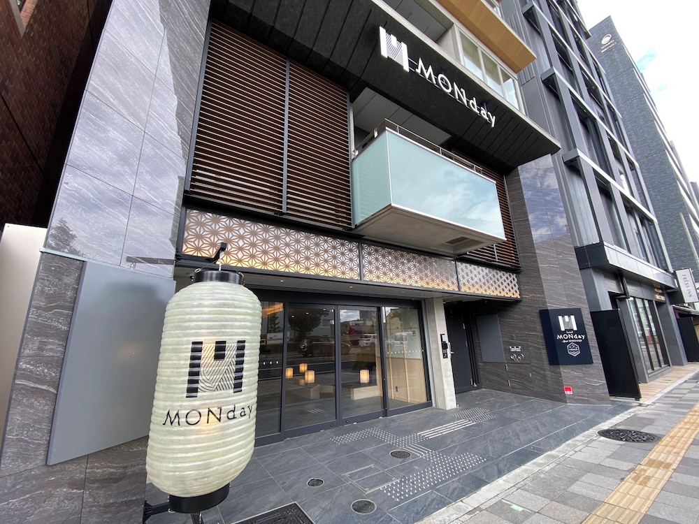 Premium Apart MONday KYOTO GOJO 54/63