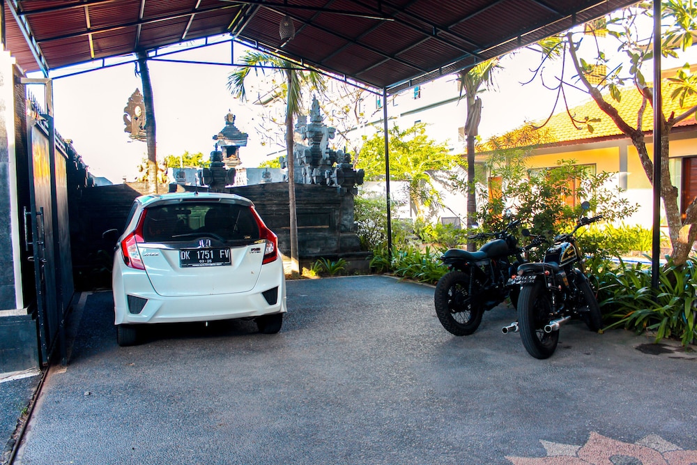 Putu Guest House 2 27/35