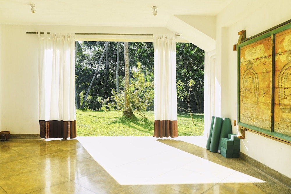 Samadara Estate 8/42