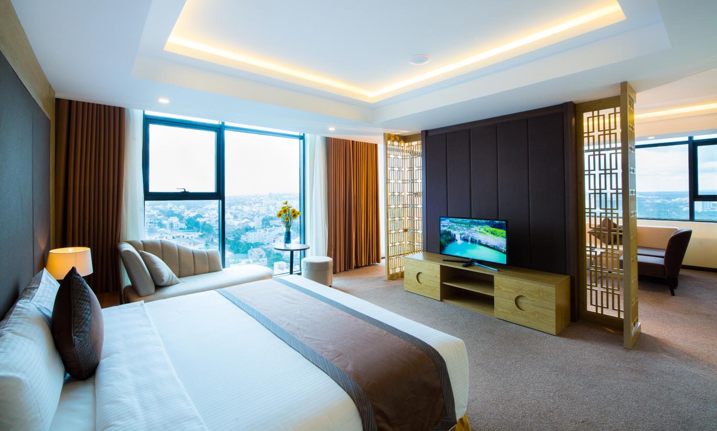 Executive, Suite, King Bed