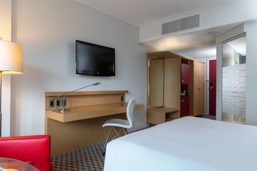 Radisson Blu Gautrain 26/79