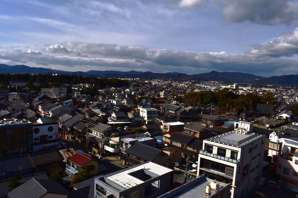 Hotel Crown Hills Toyokawa 66/69