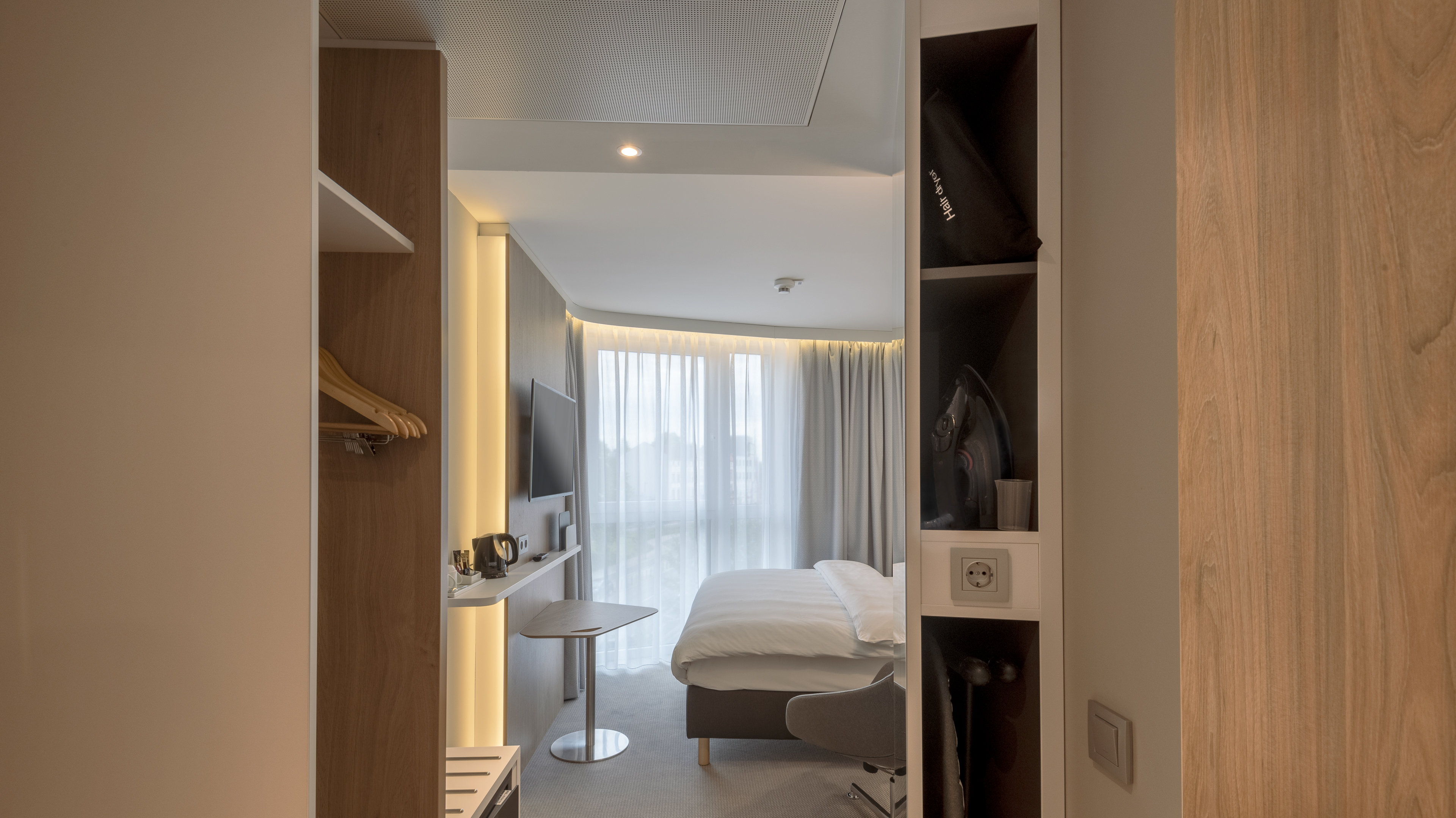 Holiday Inn Express Offenbach 68/68