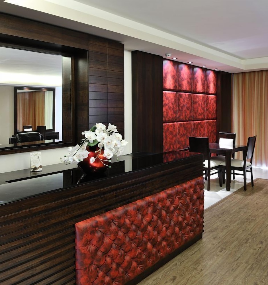 Hollywood Inn Hotel 49/67
