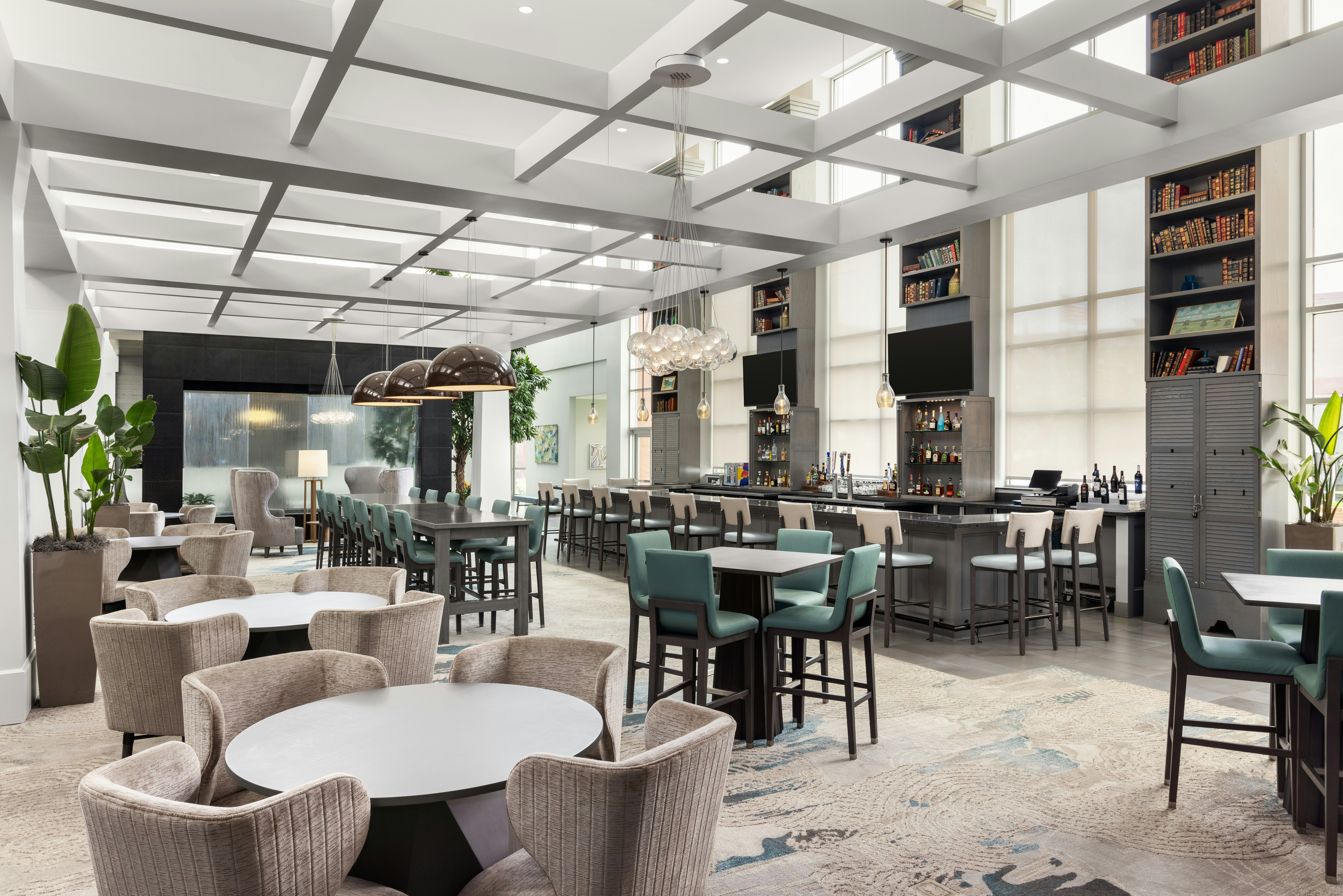 Embassy Suites by Hilton Charlotte Ayrsley 45/53