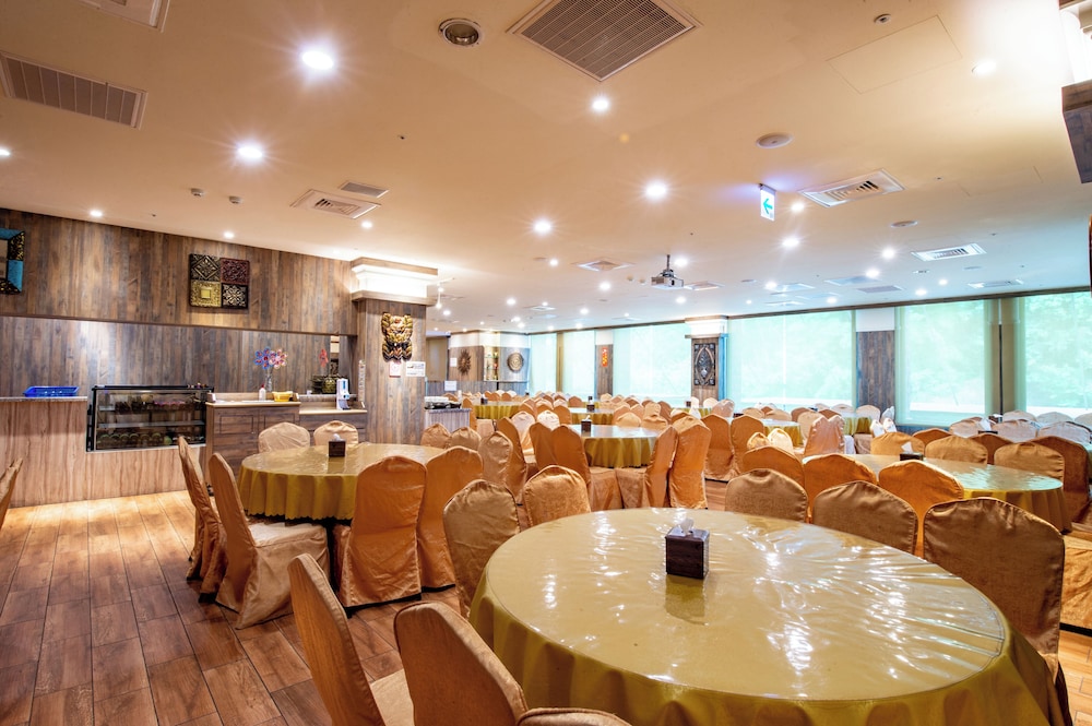 Classic Hotel Fantastic Places 53/68