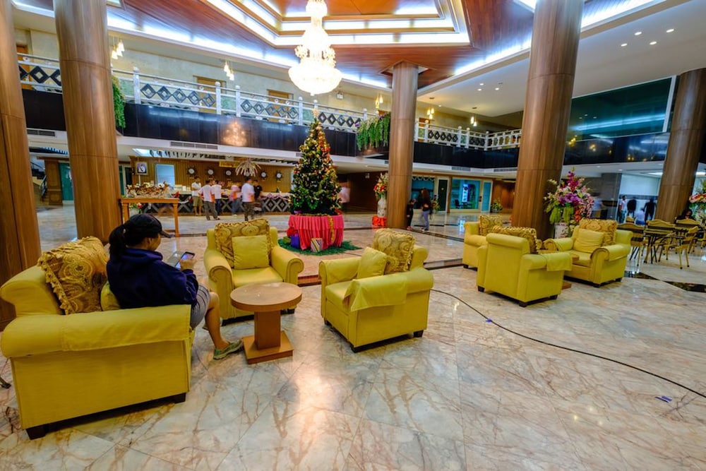Siamgrand Hotel 57/71