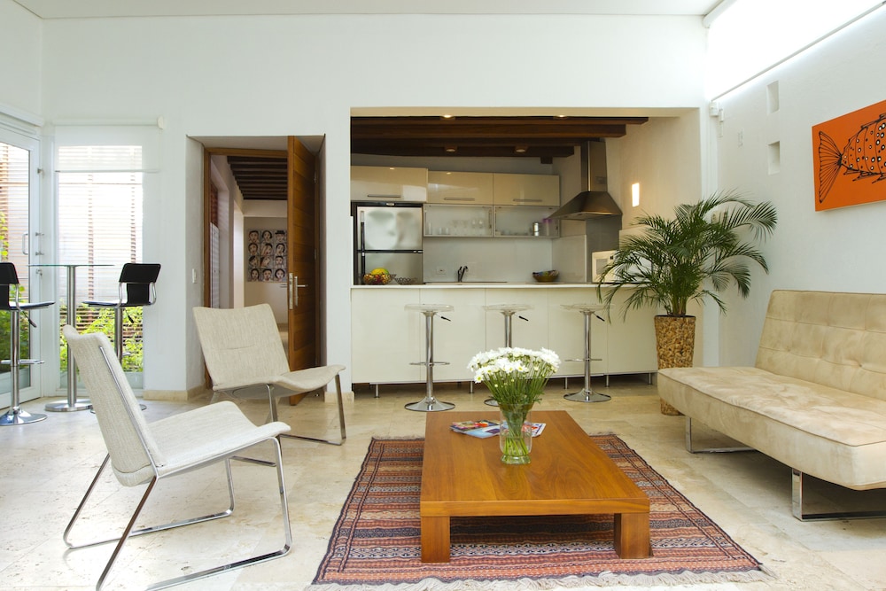 CASA CLAVER LOFT BOUTIQUE HOTEL 49/68