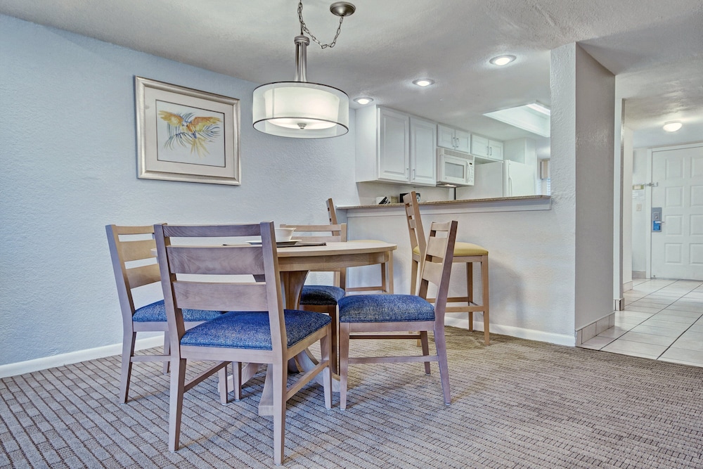 Club Wyndham Orlando International 32/50