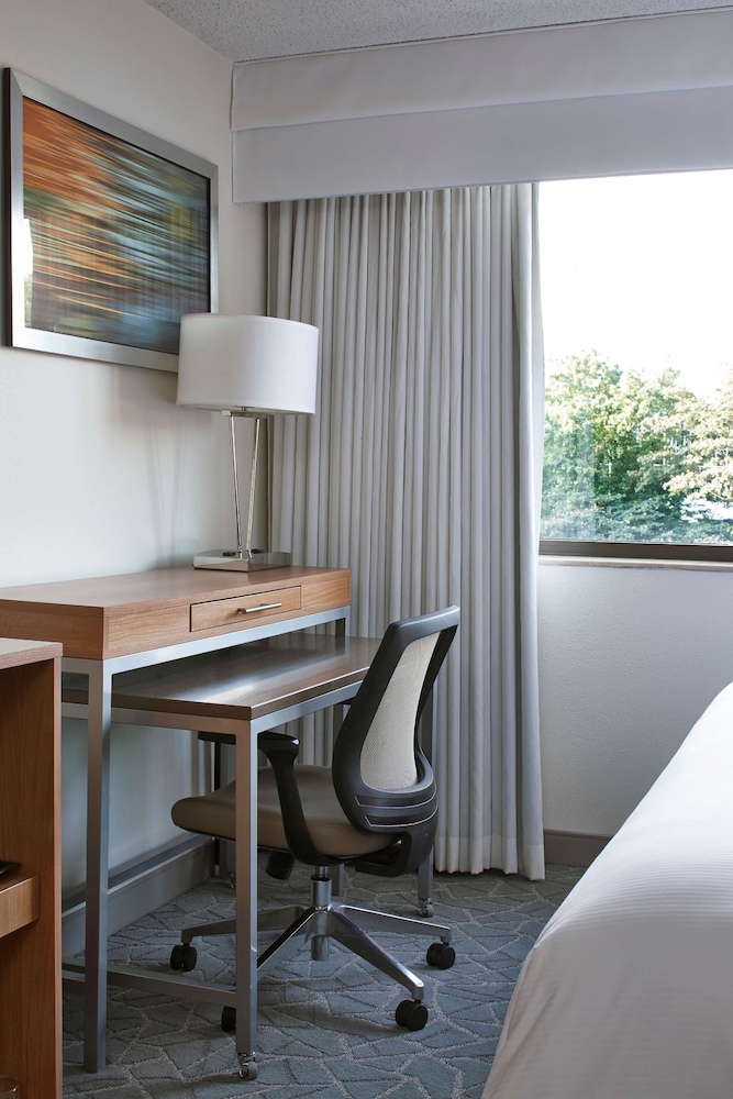 Doubletree By Hilton Atlanta Perimeter Dunwoody 47/59