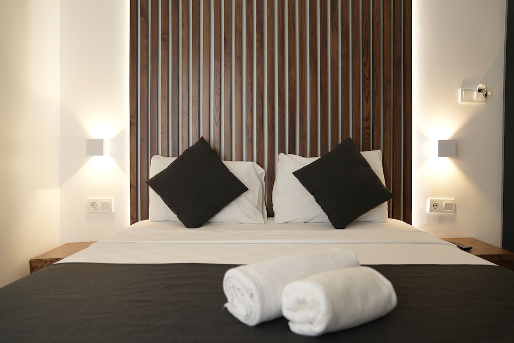 EXEN HOTEL 8/50